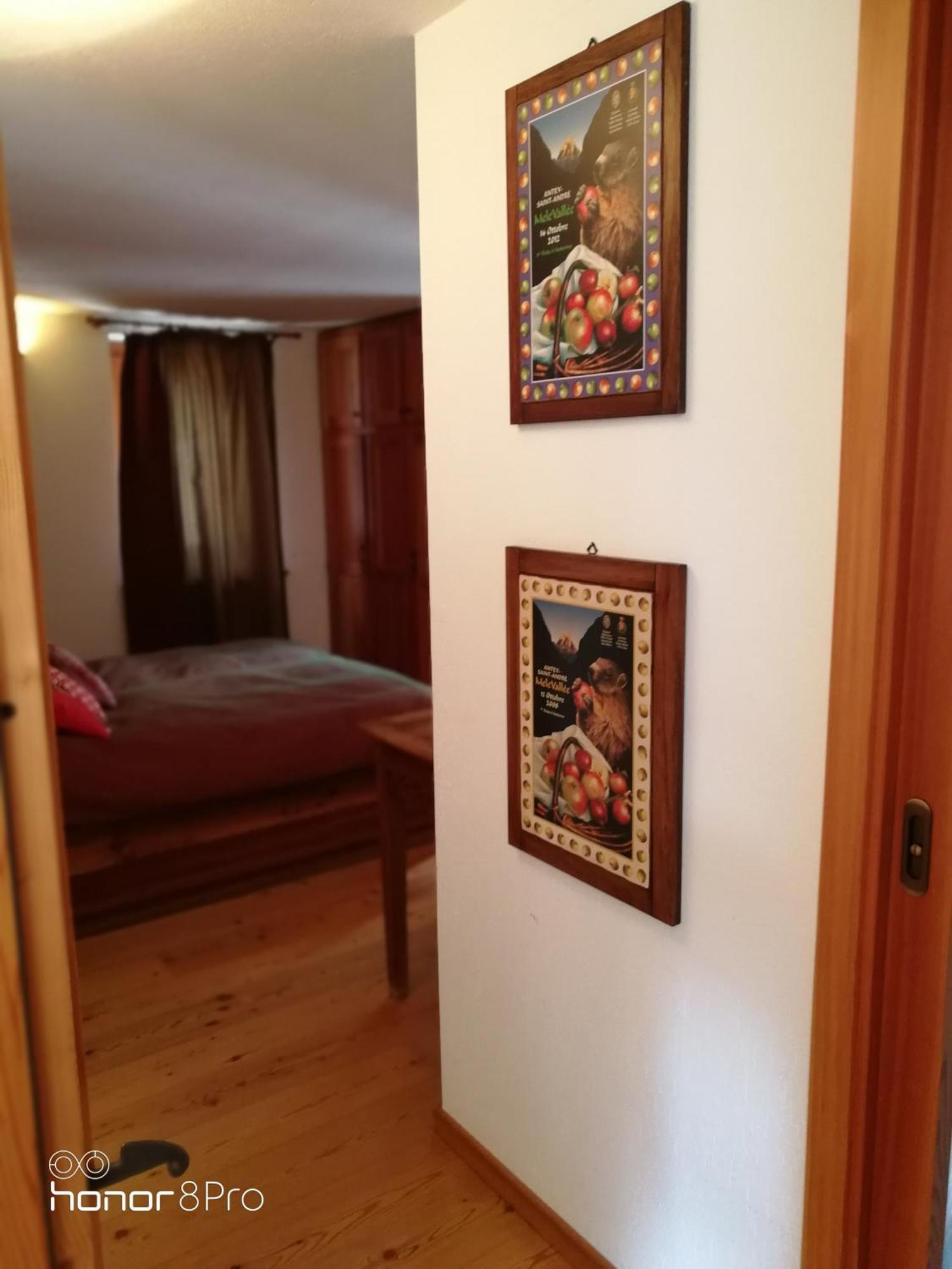 Agriturismo Au Jardin Fleuri Antey-Saint-André エクステリア 写真