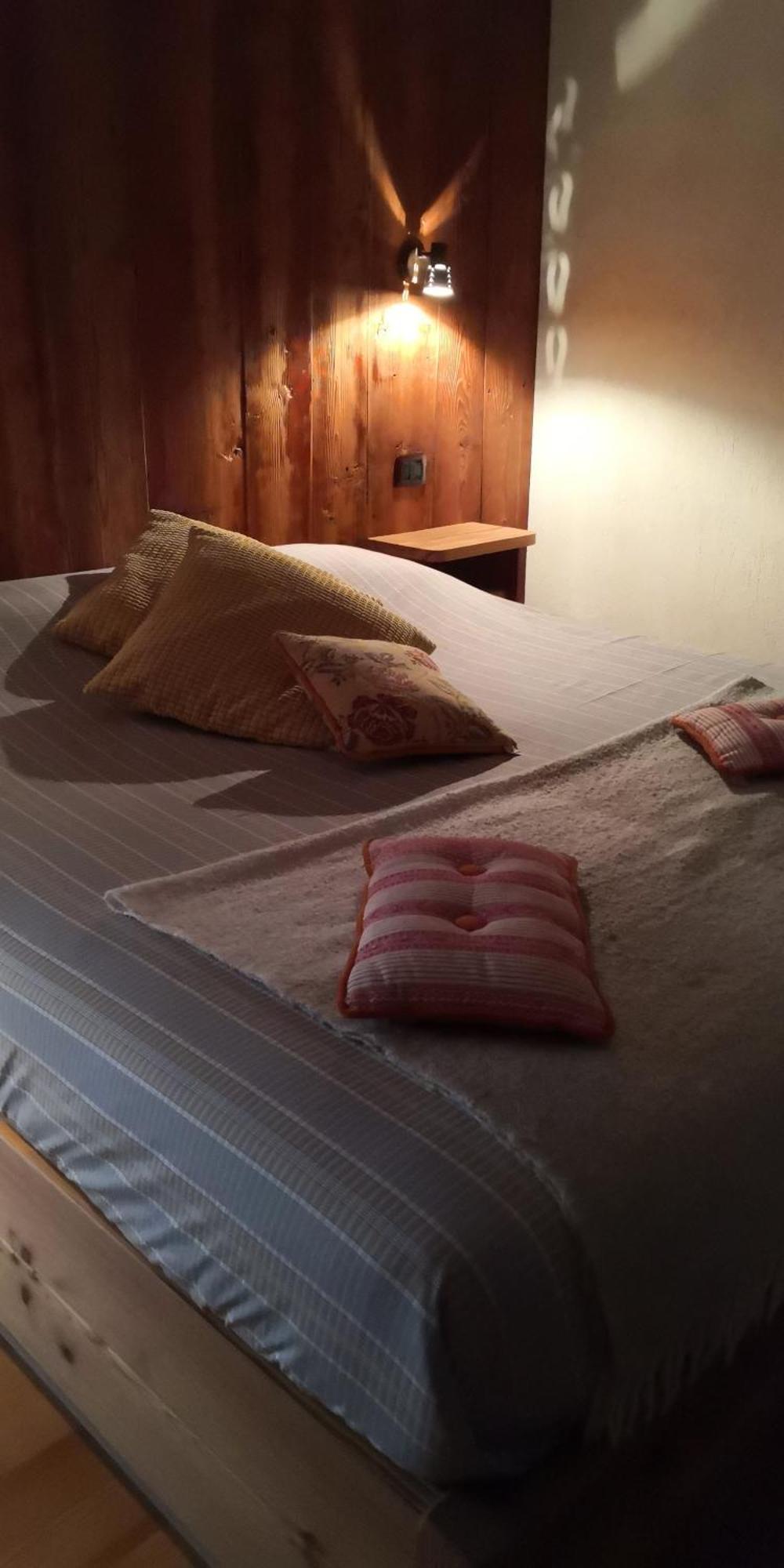 Agriturismo Au Jardin Fleuri Antey-Saint-André エクステリア 写真